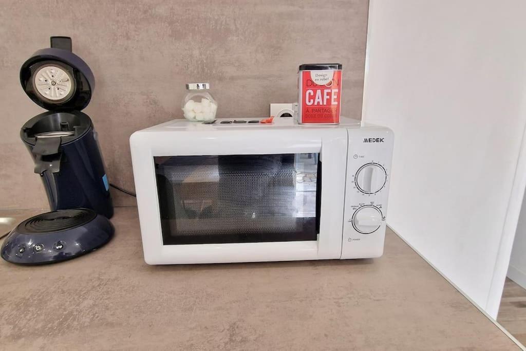 Maison Aurillac - 2 Chambres - Parking Gratuit ภายนอก รูปภาพ