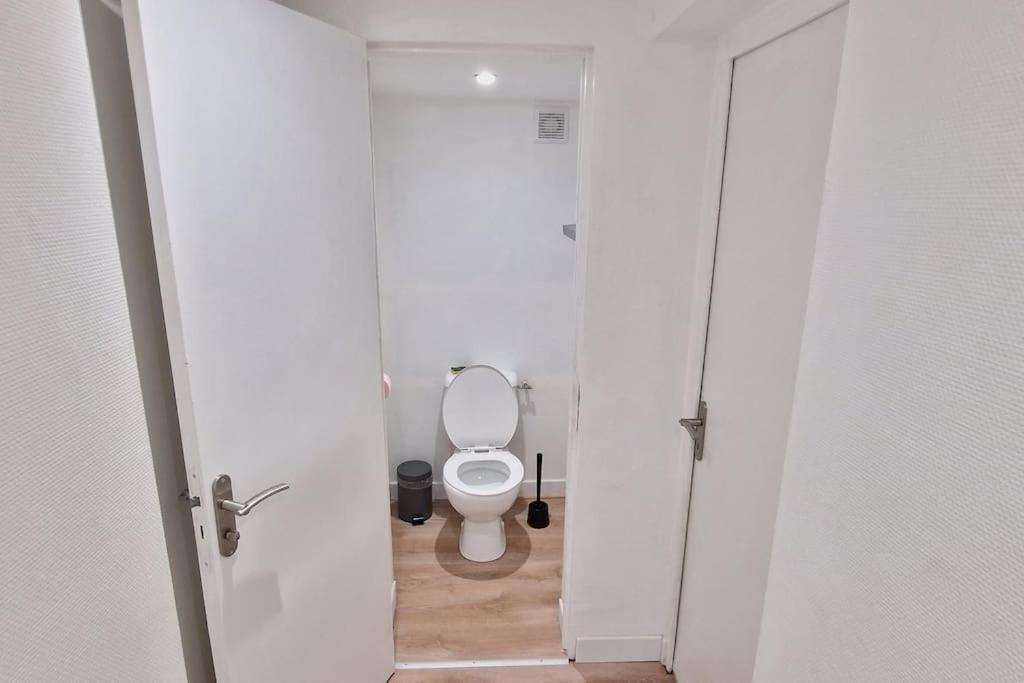 Maison Aurillac - 2 Chambres - Parking Gratuit ภายนอก รูปภาพ